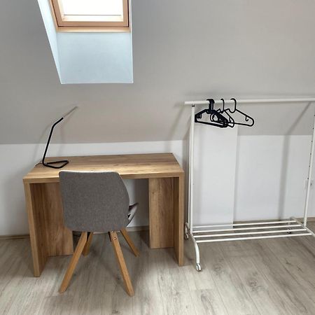 Vatus Apartmanhaz Vác المظهر الخارجي الصورة