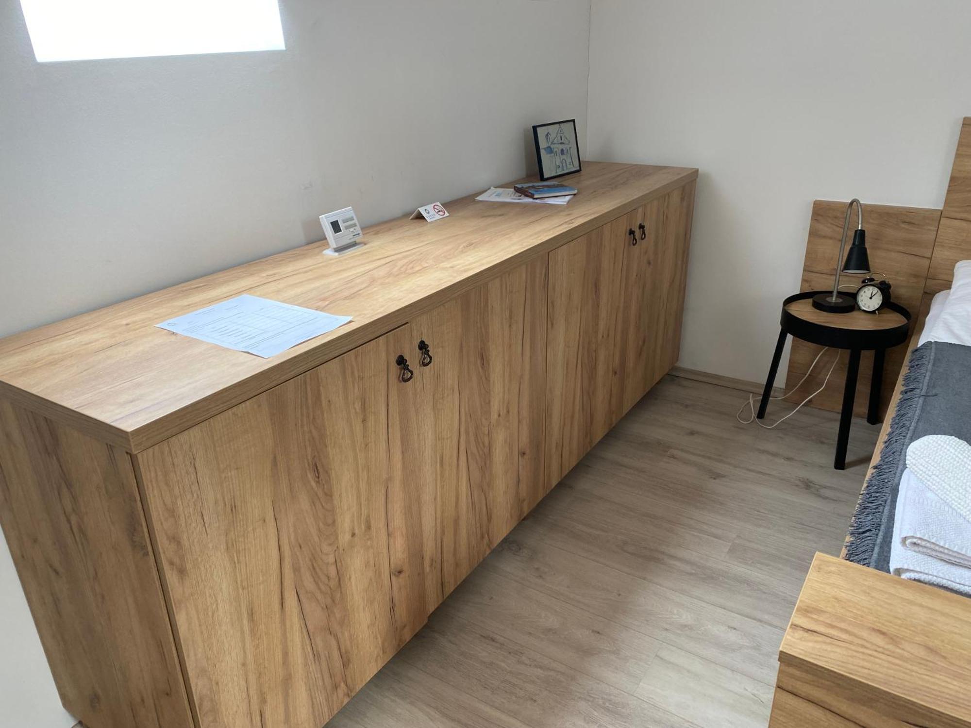 Vatus Apartmanhaz Vác المظهر الخارجي الصورة