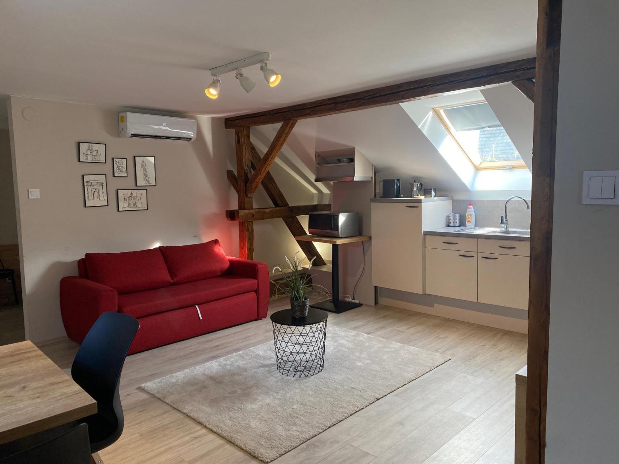 Vatus Apartmanhaz Vác المظهر الخارجي الصورة