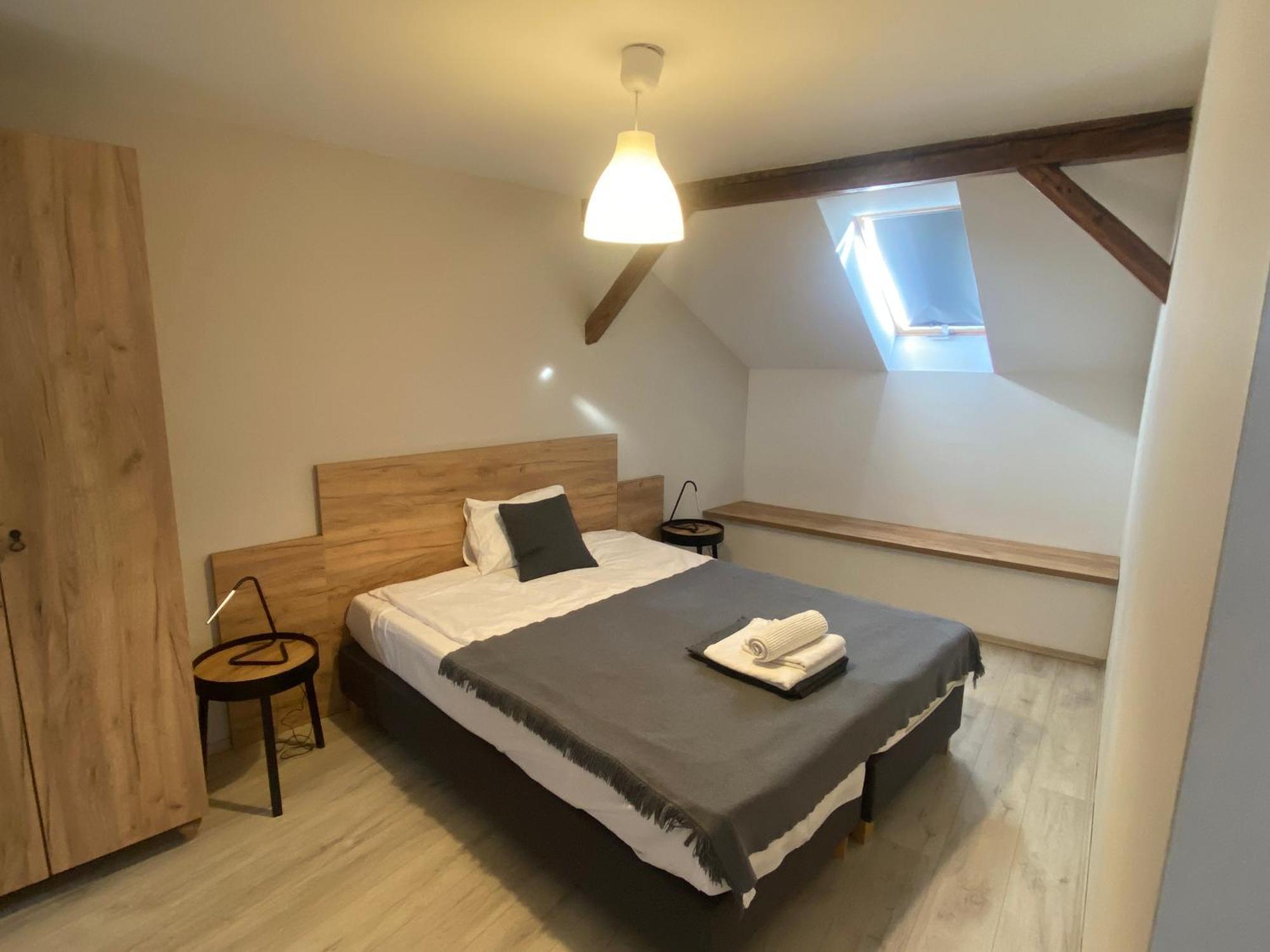 Vatus Apartmanhaz Vác المظهر الخارجي الصورة