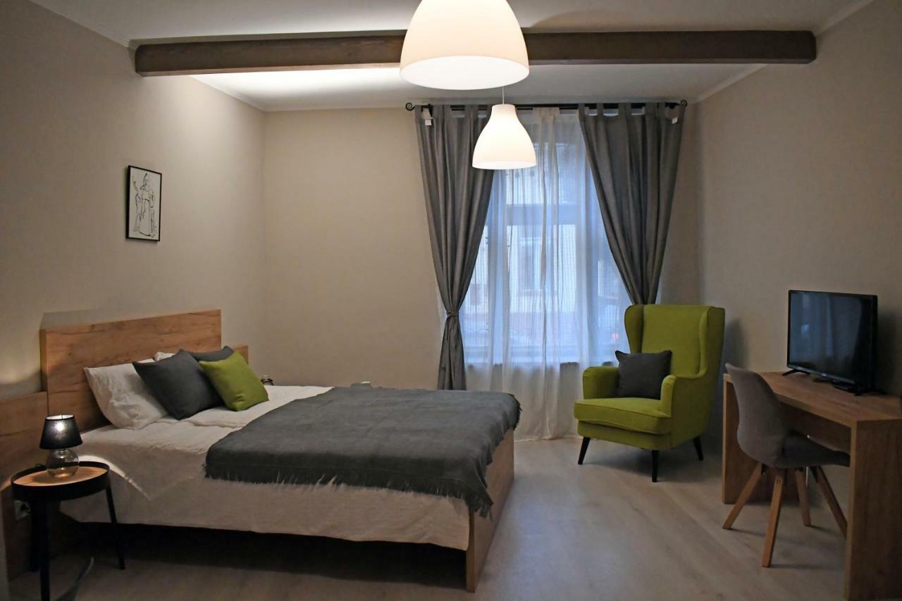 Vatus Apartmanhaz Vác المظهر الخارجي الصورة